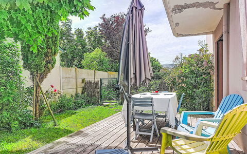 Claudel: Recours, Piscine, Biens, Ombre, Aménagement Paysager, Eco Hôtel, Hôtel, Villa