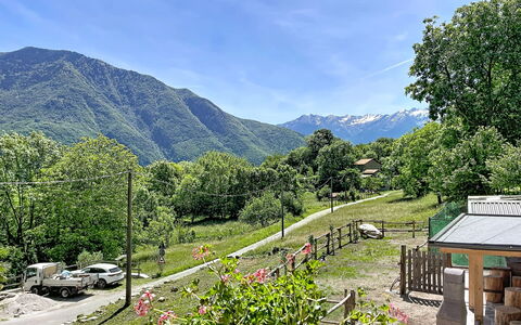 Sorico Albonico 697: Recours, Piscine, Biens, Ombre, Aménagement Paysager, Eco Hôtel, Hôtel, Villa