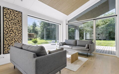 Theodora - 600M from the Sea: Sol, Design Intérieur, Sol, Meubles, Bois, Canapé, Parquet, Salon, Domicile, Plafond