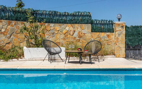 Tali: Piscine, Recours, Domicile, Eco Hôtel, Biens, Patio, Villa, Cour, Conception, Mobilier De Jardin