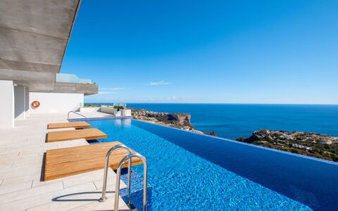 Blue Infinity i: Piscine, Recours, Domicile, Eco Hôtel, Biens, Patio, Villa, Cour, Conception, Mobilier De Jardin