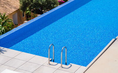 Blue Infinity i