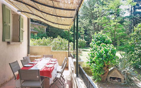 Chateau Payan: Piscine, Recours, Domicile, Eco Hôtel, Biens, Patio, Villa, Cour, Conception, Mobilier De Jardin