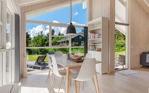 Kristine - 250M from the Sea: Bois, Plafond, Sol, Design Intérieur, Sol, Parquet, Domicile, Salon, Dur, Chaise
