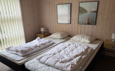 Eikka - from the Sea: Chambre, Lit, Bois, Drap De Lit, Meubles, Sol, Literie, Textile, Sol, Linge