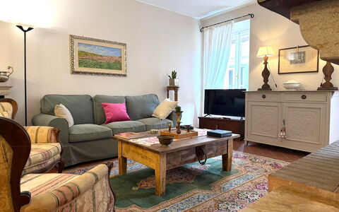 La Dimora del Leone: Meubles, Design Intérieur, Canapé, Sol, Bois, Salon, Pièce, Sol, Table, Cadre