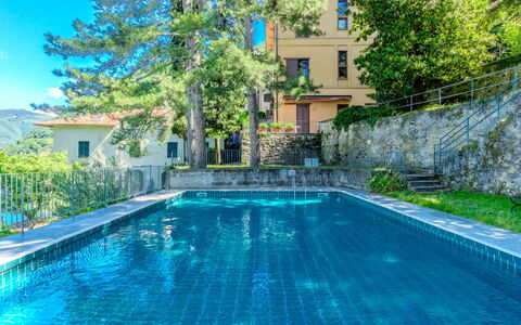 Nesso 10: Balcon, Villa