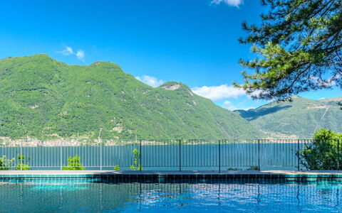 Nesso 10: Balcon, Villa