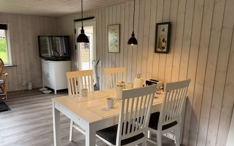 Melisande - from the Sea: Sol, Bois, Meubles, Sol, Design Intérieur, Parquet, Table Cuisine Et Salle A Manger, Tache De Bois, Salle À Manger, Dur