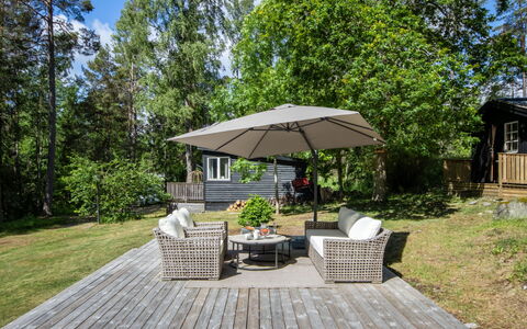 Skärgårdshem: Design Intérieur, Sol, Sol, Plafond, Appartement, Ombre, Chaise, Luminaire, Lampe, Plante D'Appartement