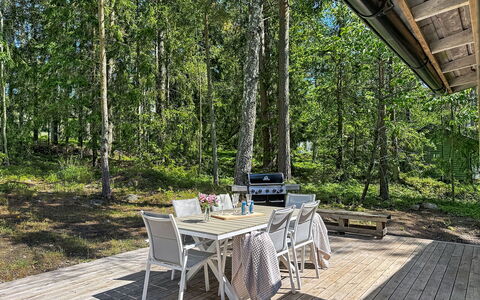 Skärgårdshem: Design Intérieur, Sol, Sol, Plafond, Appartement, Ombre, Chaise, Luminaire, Lampe, Plante D'Appartement