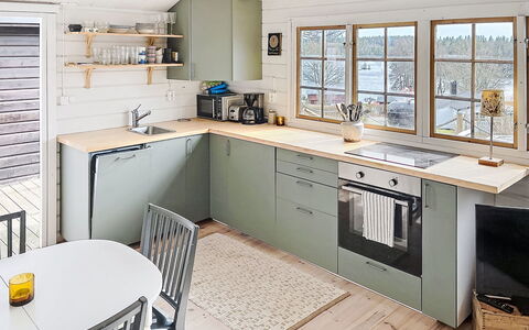 Sjöarpstugan: Design Intérieur, Sol, Sol, Plafond, Appartement, Ombre, Chaise, Luminaire, Lampe, Plante D'Appartement