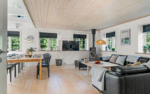 Stanko - 300M from the Sea: Bois, Sol, Plafond, Design Intérieur, Parquet, Domicile, Sol, Meubles, Dur, Salon