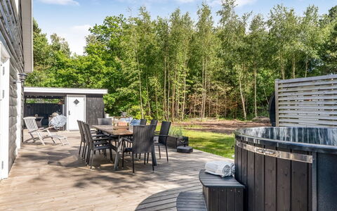 Stanko - 300M from the Sea: Bois, Domicile, Composite, Mobilier De Jardin, Plate-Forme, Jardin, Chalet, Ombre, Arrière-Cour, Cour