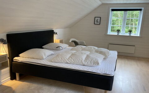 Stanko - 300M from the Sea: Chambre, Lit, Literie, Drap De Lit, Cadre De Lit, Sol, Sol, Meubles, Linge, Parquet