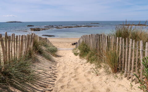 Maison Kergrosse: Plage, L'Eau, Plan D'Eau, Côte, Rive, Cotiers Et Relief Océaniques, Le Sable, Horizon, Mer, Banque
