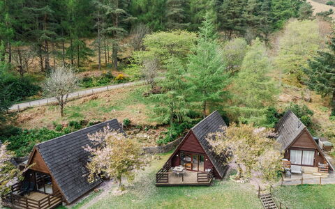 Glengarry Combi: Zone Rurale, Chalet, Jardin, Cabane En Rondins, Cabane, Dur, Cour, Parc, Aménagement Paysager, Batiments Jardin