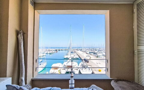 Al Porto: Bateau, Navire, Chaise, Marina, Balcon, Hôtel