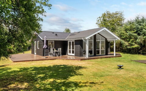 Lucian - from the Sea: Toit, Domicile, Maison, Chalet, Biens, Porte, Siding, Ferme, Porche, Batiments Jardin
