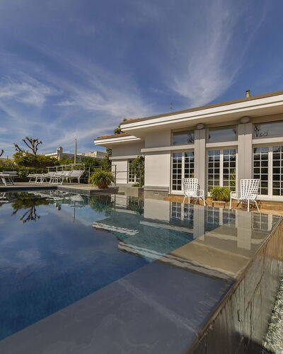 Villa Clara: Architecture, Domicile, Piscine, Composite, Biens, Caractéristique De L'Eau, Manoir, Recours, Villa, Eco Hôtel