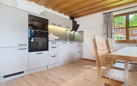 Hoamat Stadlfeld: Sol, Design Intérieur, Bois, Cuisine, Sol, Meubles, Parquet, Comptoir, Plafond, Cabinetry