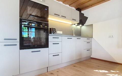 Hoamat Stadlfeld: Cuisine, Appareil De Cuisine, Comptoir, Sol, Design Intérieur, Principaux Appliance, Cabinetry, Bois, Sol, Électroménager