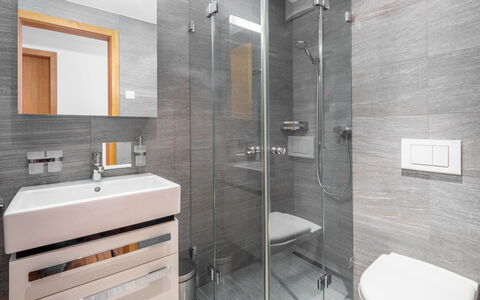 Taviarna Laax 1.9: Recours, Biens, Hacienda, Balcon, Ville Resort, Piscine, Hôtel, Station Balnéaire, Aménagement Paysager