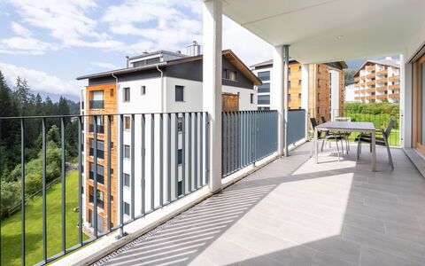 Taviarna Laax 1.9: Recours, Biens, Hacienda, Balcon, Ville Resort, Piscine, Hôtel, Station Balnéaire, Aménagement Paysager