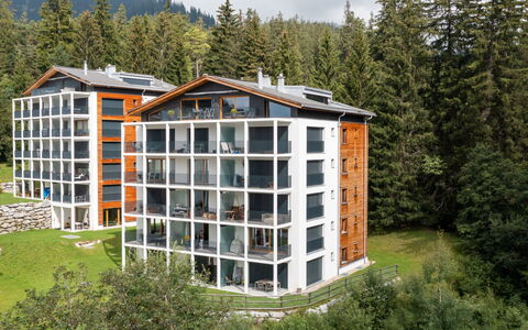 Taviarna Laax 1.9: Recours, Biens, Hacienda, Balcon, Ville Resort, Piscine, Hôtel, Station Balnéaire, Aménagement Paysager