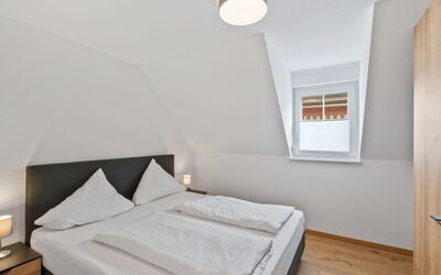 Logement:&nbsp;Laura (S7) 100.7
