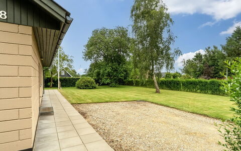 Adisl - 300M to the Fjord: Herbe, Arbuste, Jardin, Lot Terre, Domicile, Toit, Pelouse, Couverture De Sol, Chalet, Biens