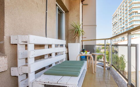 Ribera: Meubles, Bois, Mobilier De Jardin, Sol, Sol, Appartement, Balcon, Chaise, Tache De Bois, Dur