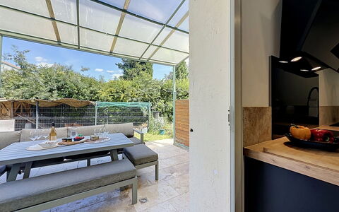 La Villa Soleya: Recours, Biens, Hacienda, Balcon, Ville Resort, Piscine, Hôtel, Station Balnéaire, Aménagement Paysager