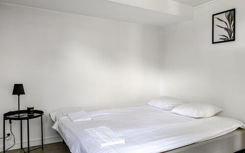 Odal: Lit, Design Intérieur, Mur, Sol, Meubles, Chambre, Sol, Literie, Drap De Lit, Pièce