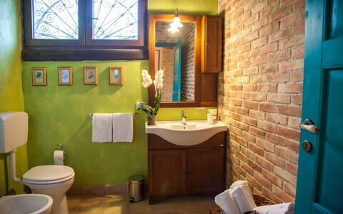 Casa Goel: Design Intérieur, Meubles, Mur, Lavabo, Bois, Sol, Luminaire Plomberie, Sol, Salle De Bains, Pièce