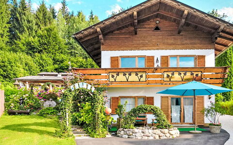 Velden am Wörthersee 39: Maison, Domicile, Chalet, Arbuste, Porte, Ferme, Jardin, Biens, Aménagement Paysager