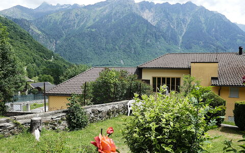 Casa Töira: Recours, Hôtel, Ville Resort