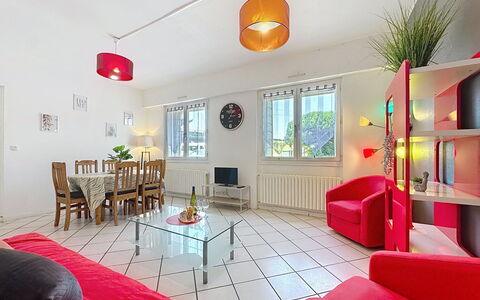 L'Estuaire: Design Intérieur, Meubles, Sol, Plafond, Pièce, Sol, Appartement, Canapé, Salon, Éclairage