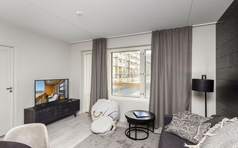 Levin Kunkku B2: Design Intérieur, Sol, Bois, Sol, Appartement, Meubles, Domicile, Pièce, Plafond, Parquet