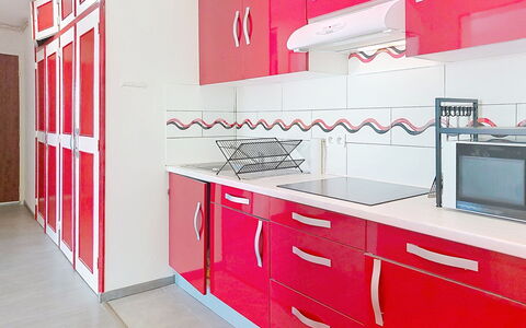 Les Dunes: Rouge, Sol, Design Intérieur, Sol, Principaux Appliance, Cuisine, Domicile, Meubles, Pièce, Cabinetry