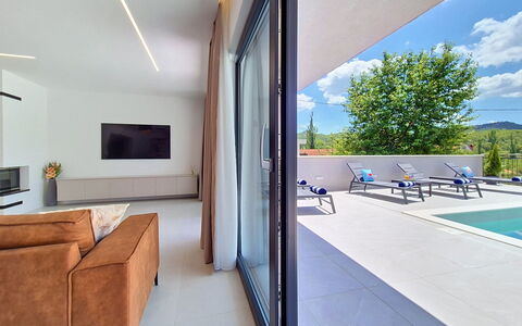 Sunce: Sol, Design Intérieur, Sol, Plafond, Piscine, Conception, Recours, Chaise, Parquet