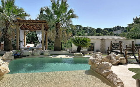 Villa le Lagon: Bois, Meubles, Chaise, Mer, Appartement, Balcon, Océan, Ombre, Mobilier De Jardin, Tache De Bois
