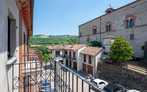 Velina: Piscine, Zone Résidentielle, Thermes, Recours, Composite, Loisir, Biens, Gazon Artificiel, Hacienda, Villa