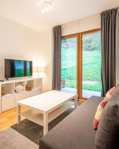 Cuolm Liung Apt. 52