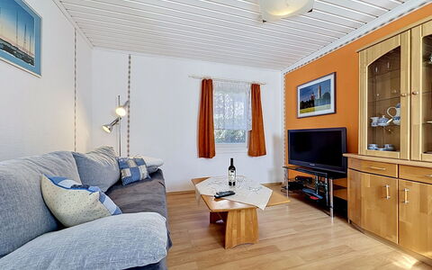 Wiek 200: Meubles, Design Intérieur, Bois, Sol, Plafond, Sol, Canapé, Pièce, Éclairage, Salon