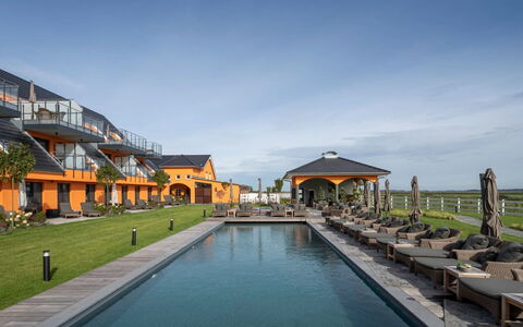 Rambin 100: Ombre, Biens, Recours, Eco Hôtel, Villa, Ville Resort, Hôtel, Piscine