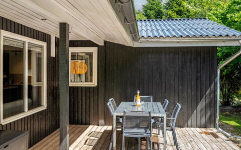 Gustava - 10Km from the Sea: Meubles, Mobilier De Jardin, Chaise, Ombre, Tableau De Plein Air, Plante D'Appartement, Patio, Cour, Conception, Balcon