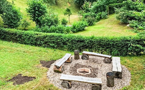 Babí: Zone Résidentielle, Appartement, Biens, Recours, Manoir, Balcon, Villa, Piscine