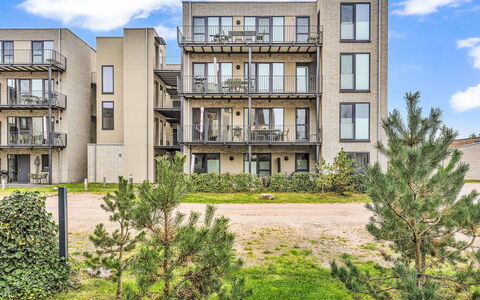 Krosse Krabbe: Zone Résidentielle, Appartement, Biens, Recours, Manoir, Balcon, Villa, Piscine