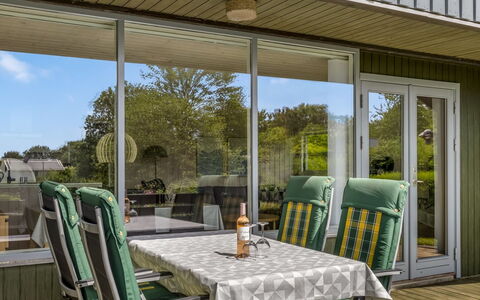 Jovana - 500M from the Sea: Zone Résidentielle, Appartement, Biens, Recours, Manoir, Balcon, Villa, Piscine